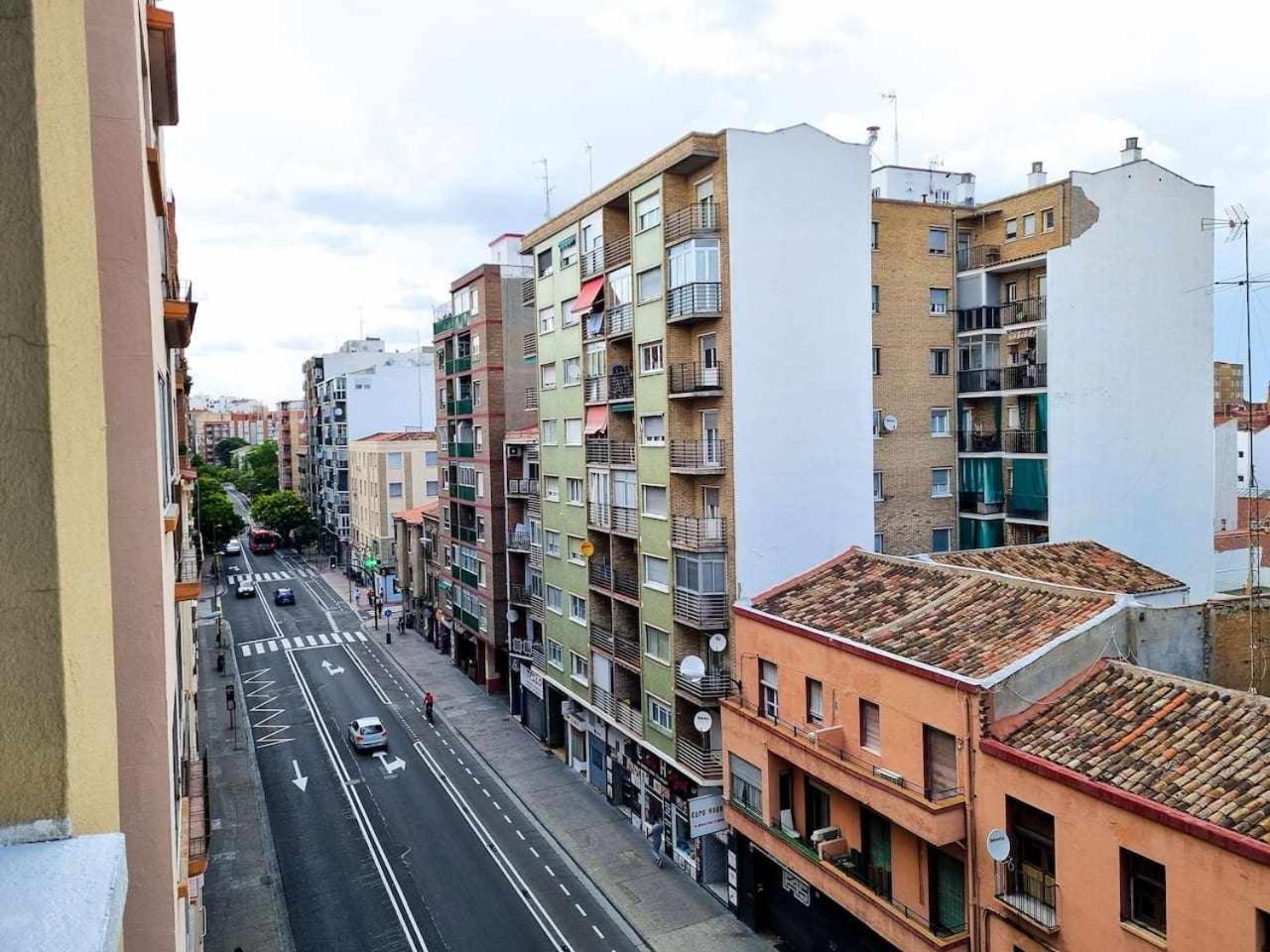 Highway To El Pilar Comotucasa Σαραγόσα Εξωτερικό φωτογραφία